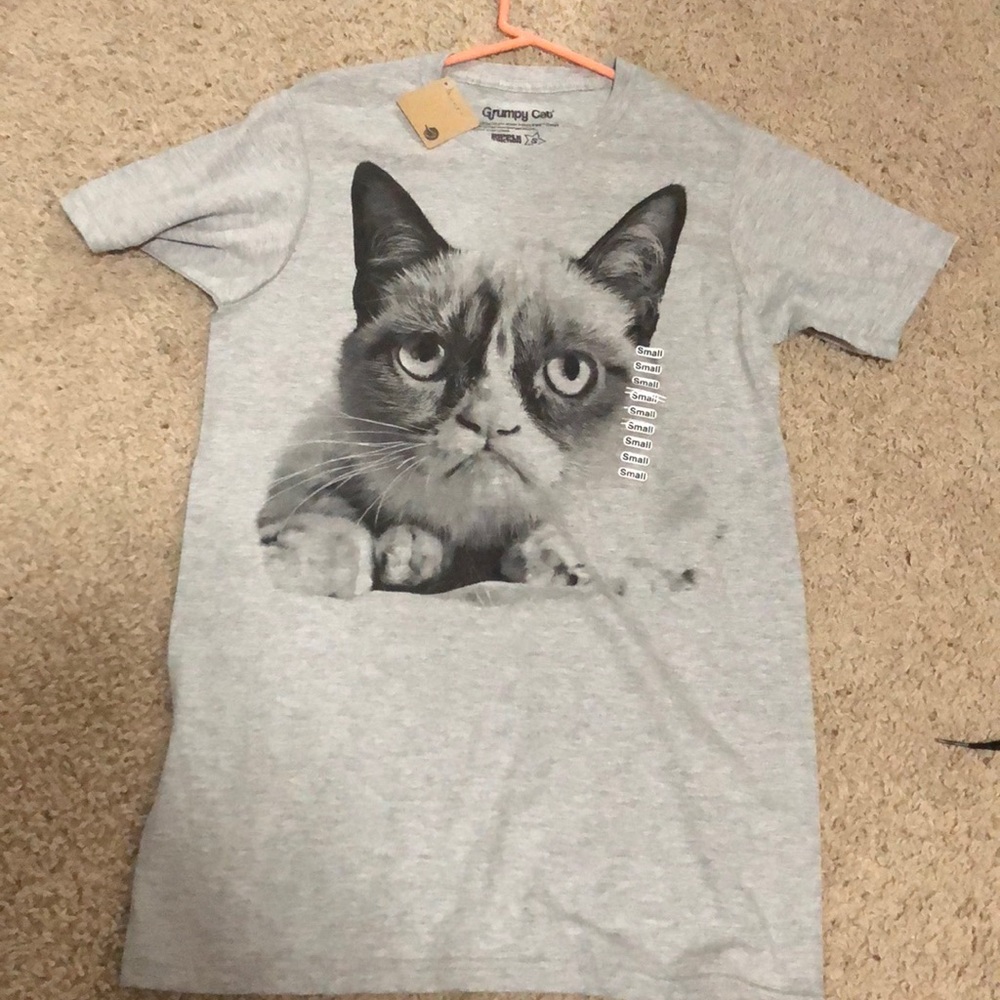 Grumpy cat shirt
